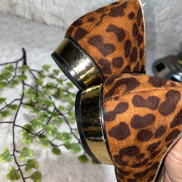 Annie Comfort Cheetah Print Flats - Picture 6 of 6